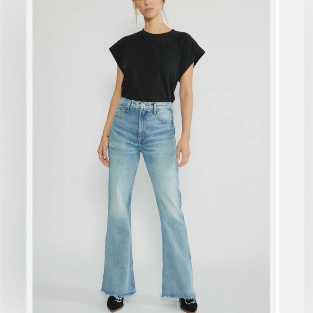 💫 éTica 💫 Sasha Modern Flare Jeans